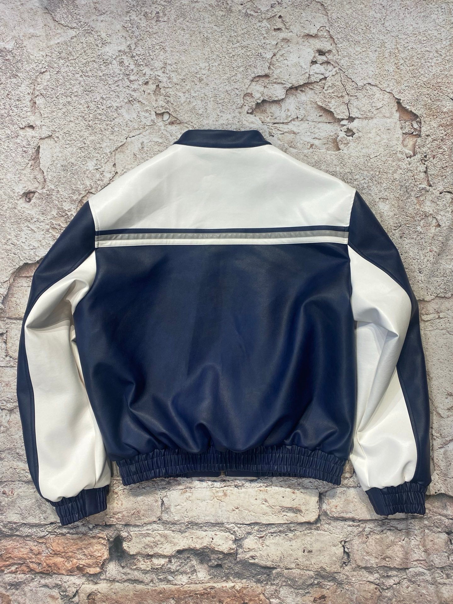 Premium Red Bull Leather Jacket – Vintage Racing Moto Style with Bold Logos & Superior Craftsmanship